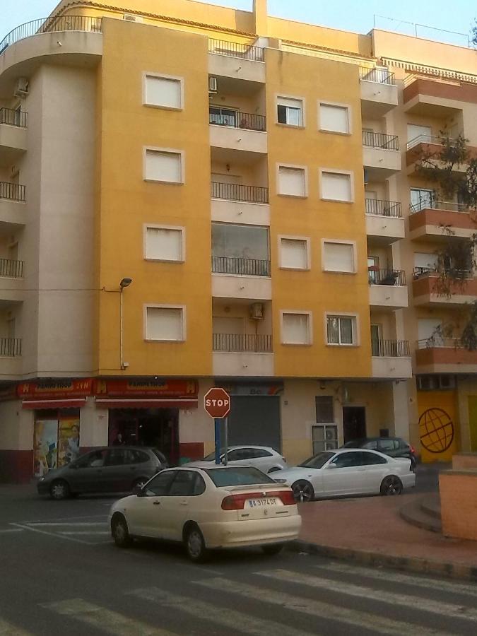 Appartamento Torrevieja-Lugomar Esterno foto